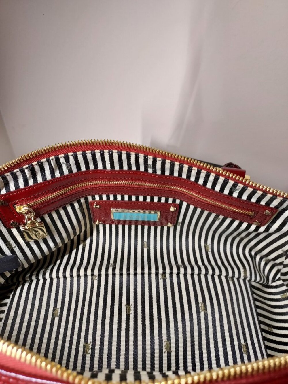 L.A.M.B. Gwen Stefani Burgundy Signature Satchel - NWOT - Picture 8 of 12